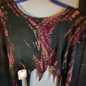 Earthbound crop shirt